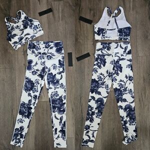 NWT Mono B matching 2 piece set white blue floral sports bra and leggings Small